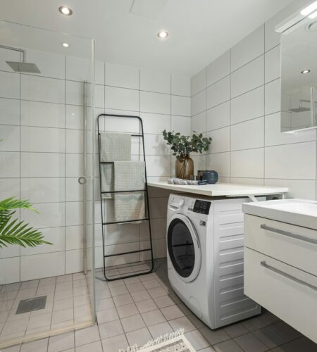 Your Complete Guide to Selecting the Perfect Bathroom Fixture
