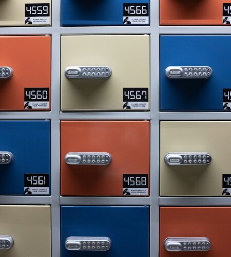 Ditch the Keys: Why Your Office Needs Smart Lockers